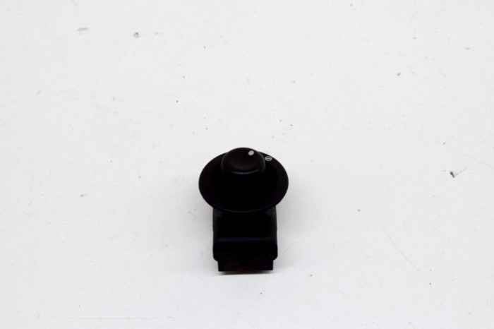 Comutator de reglare volan LAND ROVER DISCOVERY IV L319 2013 OEM: XPB500180,03930376 14407147