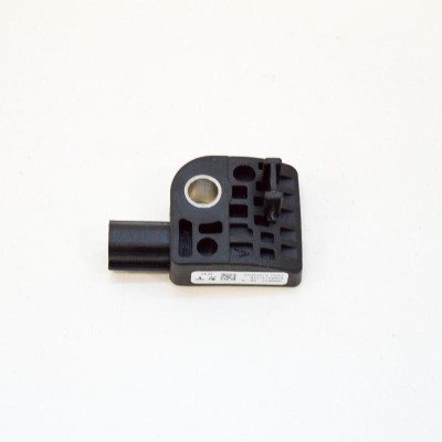 Senzor de impact dreapta față TESLA MODEL S 2014 OEM: 1009017-00-A 10050512 foto
