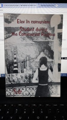 Elev in comunism - Student During The Communist Regime foto