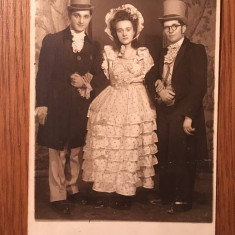carte postala poza veche cu 2 barbati si o femeie, anii 1900, SUBA ZOLTAN