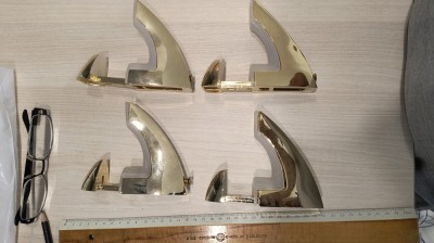LOT 4 CONSOLE PENTRU POLITA - CONFECTIONATE DIN METAL foto
