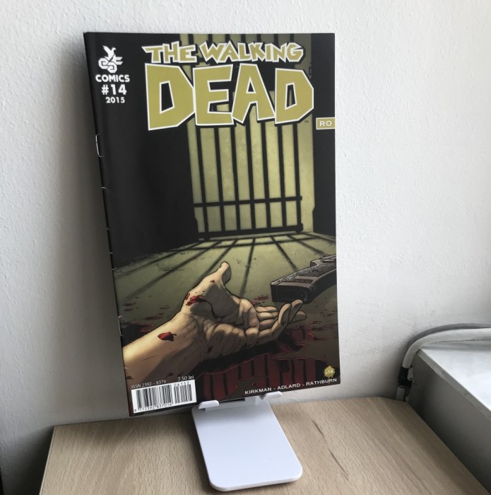 Bandă Desenată &icirc;n Rom&acirc;nă - The Walking Dead #14 (2015)