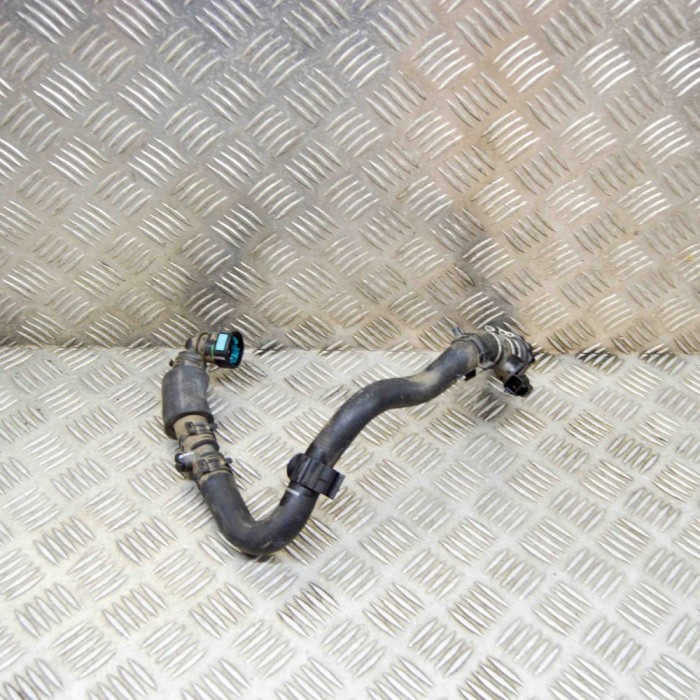 Furtun de lichid de răcire JAGUAR F-PACE X761 2022 OEM: M8A2-8B505-CB 15531350