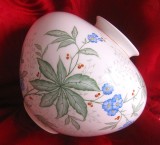 VAZA PORTELAN WEIMAR BAVARIA CU DECOR FLORAL 19 CM