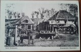 Carte postala, curte taraneasca din Romania, inceput de secol XX