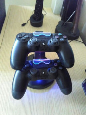 Charger / Incarcator controllere / manete Playstation 4 PS4 foto