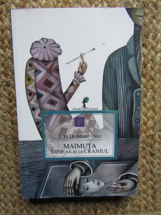 Maimuta vine sa-si ia craniul-Iuri Dombrovski