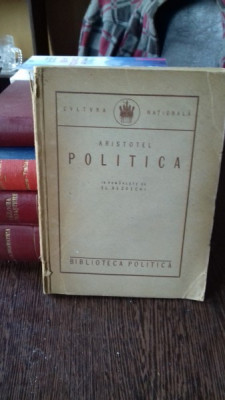 POLITICA - ARISTOTEL foto