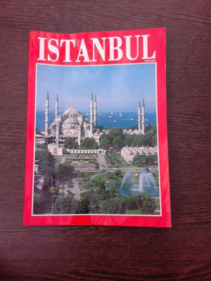 Istanbul, ghid in limba engleza foto
