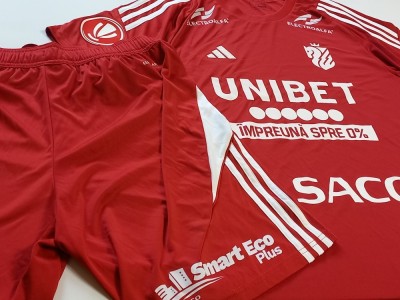 Tricou + Sort-ADIDAS-jucat (original) - fotbal - jucatorul cu nr. 44 RIJAD SADIKU - FC BOTOSANI foto