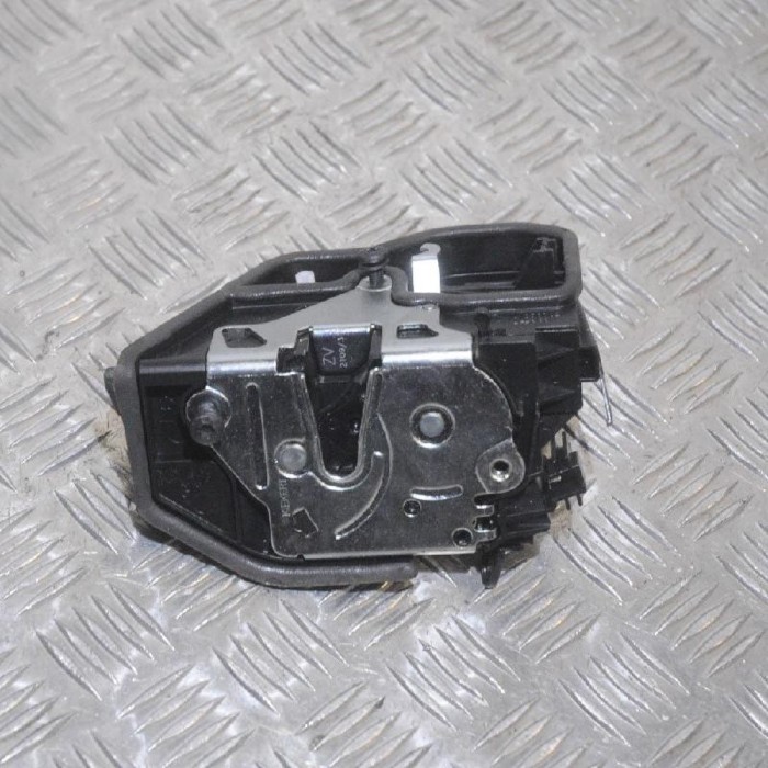 &Icirc;ncuietoare ușă st&acirc;nga spate BMW 5 F10 2011 OEM: 7229459 | 2505038