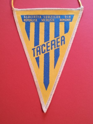 Fanion fotbal - ASOCIATIA SURZILOR din RSR - &amp;quot;TACEREA&amp;quot; foto