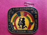 placheta mare Asociatia Colectionarilor de Insigne Petrosani ,anul 1984