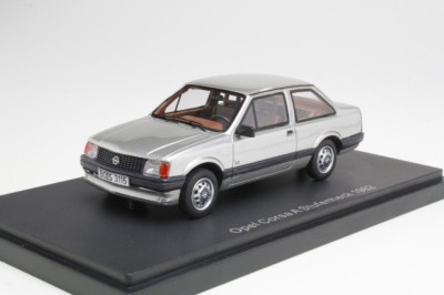 Macheta Opel Corsa A Sedan - BoS Models 1/43 foto