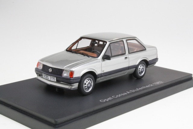 Macheta Opel Corsa A Sedan - BoS Models 1/43