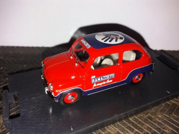 Macheta Fiat 600 commerciale Ramazzotti - 1960 1:43 BRUMM