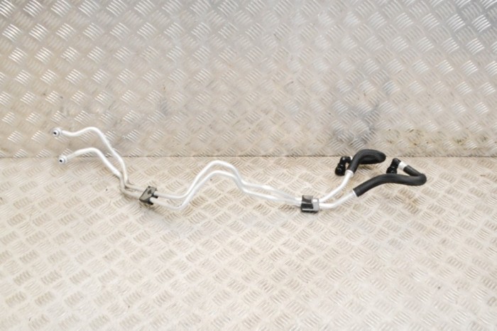 Conducta de răcire cutie de viteze LAND ROVER RANGE ROVER VELAR L560 2017 OEM: HK83-7R081-FB 15432369