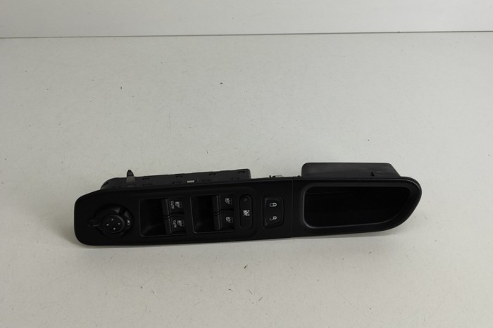 Buton geam ușă st&acirc;nga față JEEP RENEGADE Off-road BU 2015 OEM: 6EZ84LXHAA,735603975,07356039750 26927128