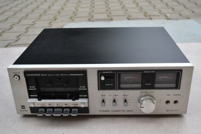 Deck Dual C 810 foto