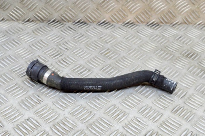 Furtun de lichid de răcire AUDI E-TRON GEN 2020 OEM: 4KR819552B 16027264