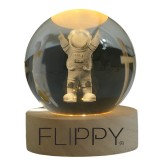 Lampa led decorativa, flippy, cu bila de cristal cu diametru 6cm, model astronaut 3d, alimentare usb, suport din lemn, lumina alb cald