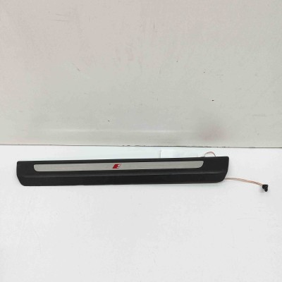 Ornament prag st&amp;acirc;nga față AUDI Q7 4M 2020 OEM: 4M8947405A foto