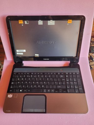 laptop TOSHIBA L955D-10F - pentru piese - foto