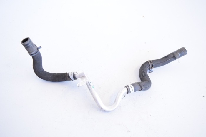 Furtun de lichid de răcire PORSCHE PANAMERA 970 2011 OEM: 97010640400 25971730