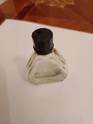 CY Sticla sticluta veche toaleta NIVEA / marcaj embosat pe fund / lipsa eticheta foto