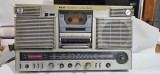Radio Casetofon Akay Model AJ- 490FS An 1980 , Made in Japan , FUNCTIONEAZA PE FM . CASETOFON CUREA RUPTA . CITITI DESCRIEREA .