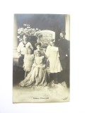 Cumpara ieftin Rara! Carte postala foto cu familia Princiara romana la castelul Pelisor circa 1905:Regele Ferdinand,Regina Maria,Carol II,Maria,Marioara,Ileana