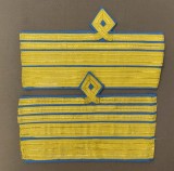 Cumpara ieftin Grade de m&acirc;necă uniforma militara general de aviatie, pilot, aviator
