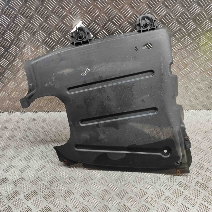 Scut motor st&acirc;nga spate SKODA SUPERB III Estate 3V5 2019 OEM: 3V0825205