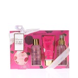 Set 4 produse cosmetice cu aroma de trandafir