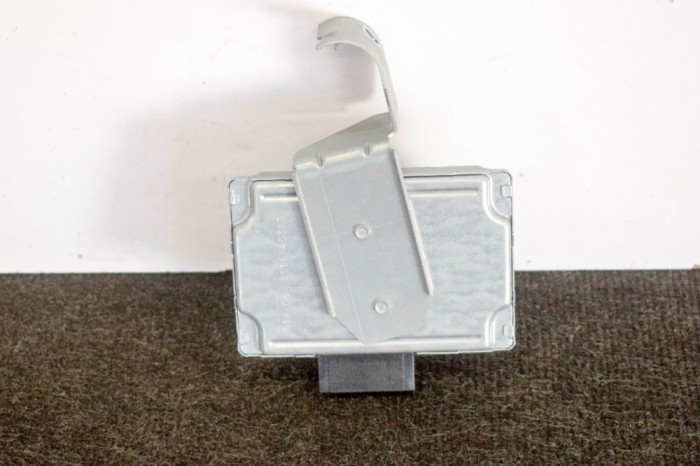 Unitate de control tensiune FORD FOCUS III 2016 OEM: 0199DC1025,BV6T-14B526-AC 10876006