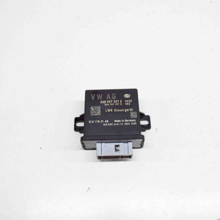 Modul de control far AUDI A1 8X1, 8XK 2013 OEM: 8X0907357E,8X0907357B 13882830