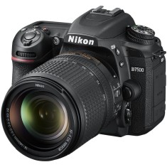 Aparat Foto DSLR D7500, 20.9 MP + Obiectiv 18&ndash;140mm VR