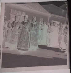 Negativ pe celuloid Procesiune greco-catolica tipografia Medgyesi Dej anii 1930 foto