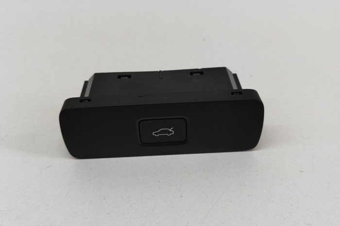 Comutator deschidere haion VOLVO XC40 536 2023 OEM: 32350330 26250967