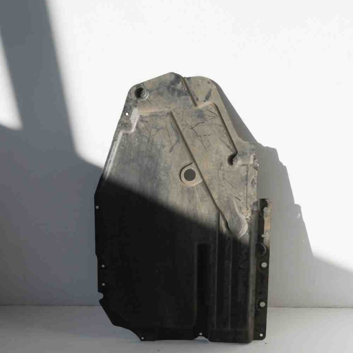 Scut motor dreapta spate BMW X5 E70 2008 OEM: 7158406