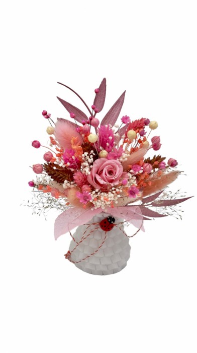 Marturie Martisor tip magnet de frigider cu trandafir criogenat si plante naturale uscate - Roz Alb