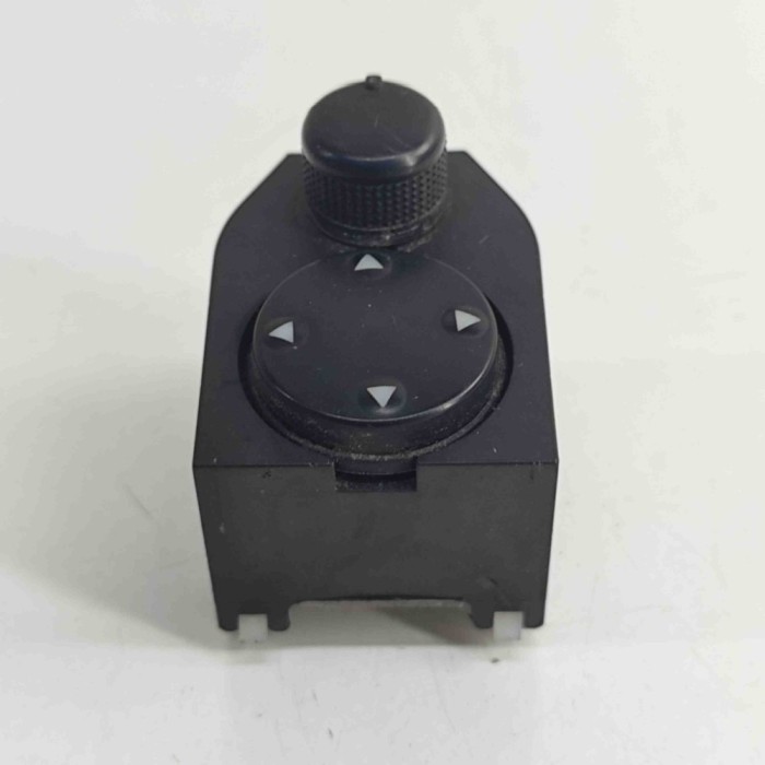 Comutator de reglare oglinda AUDI A8 D2 4D2, 4D8 1997 OEM: 4D0959565B | 29952821