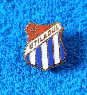 Insigna fotbal - UTILAJUL PETROSANI foto
