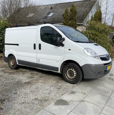 Opel vivaro foto