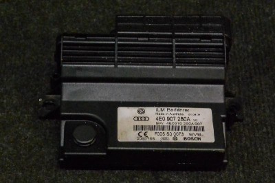 AUDI A8 D3 4E2, 4E8 2005 OEM: 4E0907280A4E0910280AF005S00073 SKU: 1877451 foto