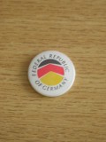QW9 N3 25 - insigna - steag si insemne nationale - Federal Republic of Germany, Europa