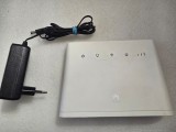 Router Wireleless Huawei B311-221, SIM LTE, 4G, 1500 Mbps, Alb - poze reale