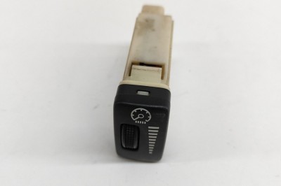 Buton de reglare intensitate luminoasă planșa de bord TOYOTA LAND CRUISER 120 _J12_ 2005 OEM: 84119-60080 29481852 foto