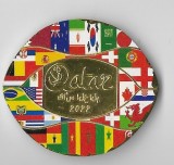 Moneda campionatul mondial de fotbal Qatar 2022, placata cu aur, 44x50 mm