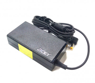 Incarcator Laptop, Acer, Aspire E1-531, E1-531G, E1-521, E1-521G, E1-571, E1-571G, 19V, 3.42A, 65W, 5.5x1.7mm foto